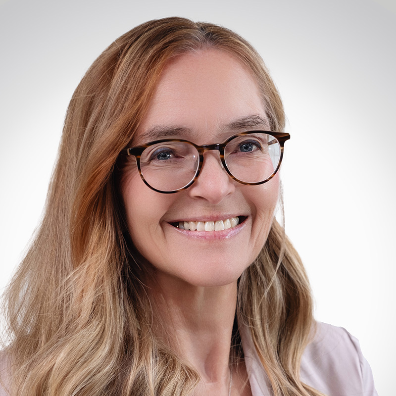 Dr. med. Eva Hellmis